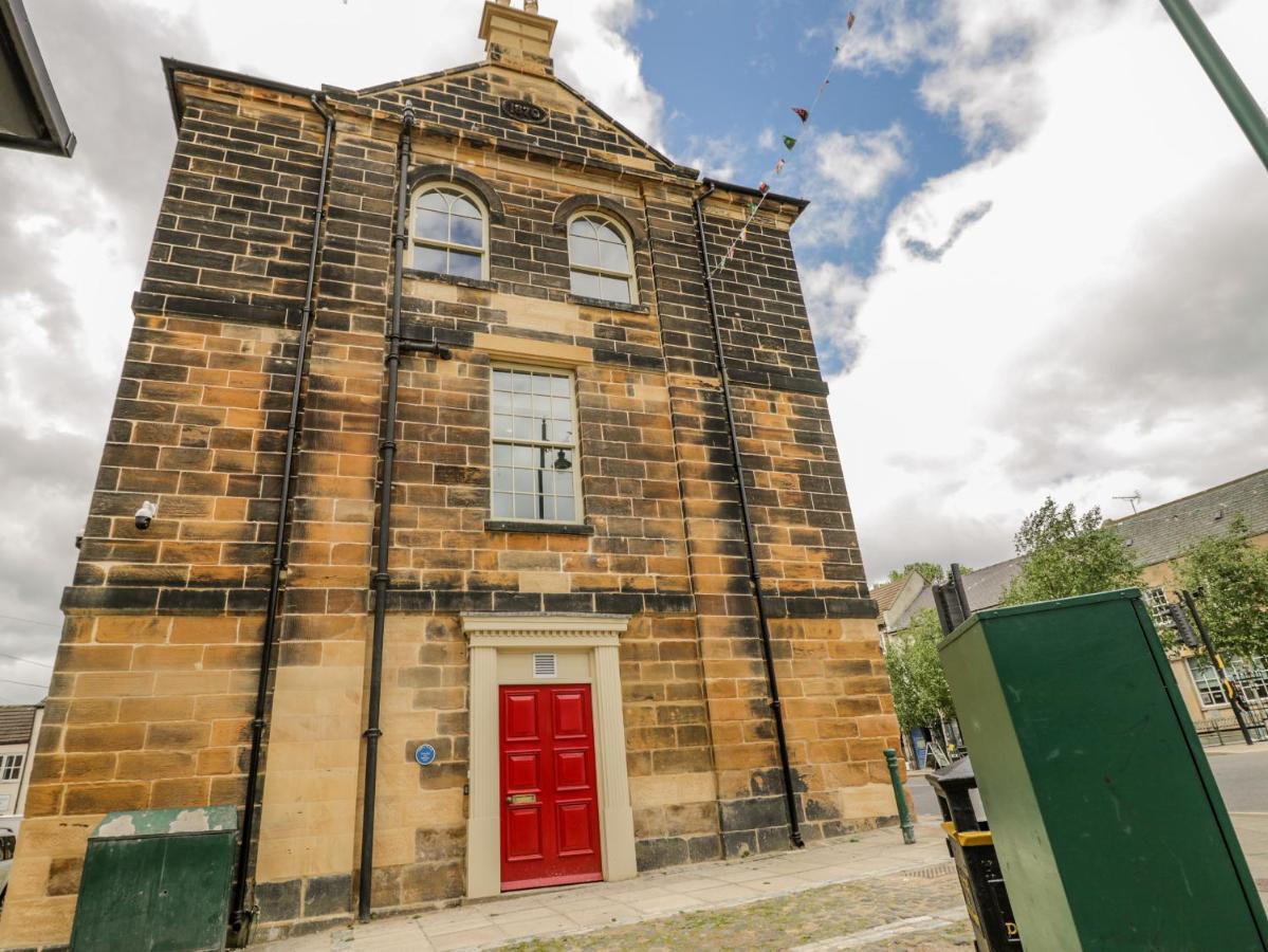 Guisborough Town Hall Exterior photo